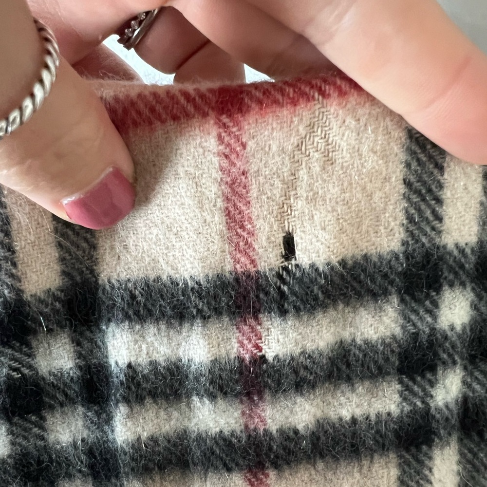 Burberry Mini Cashmere Scarf - Picture 7 of 10
